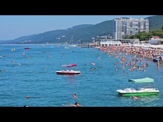 Погода на море сегодня.  Ясно и солнечно, температура воздуха днем до 28 градусов в тени, температура воды 26 градусов.... (видео)