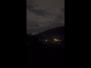 Мужчина погиб этой ночью в Адлерском районе Сочи в результате атаки украинских БПЛА, сообщил губернатор Краснодарского... (видео)