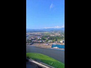 Как пилоты заходят на посадку в аэропорту Сочи  Каждый аэропорт имеет свои чёткие маршруты — 📍 STAR (Standard... (видео)