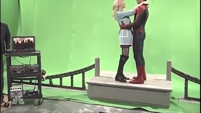 Emma Stone And Andrew Final Kiss Spiderman