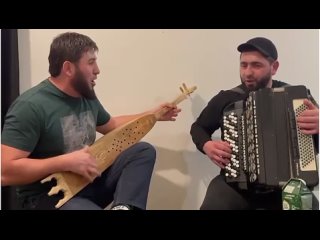 Аварский сборник Пандурных песен