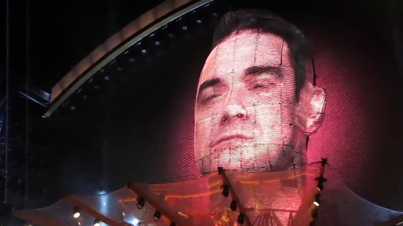 Robbie Williams, Tallin 2o13 Millennium, Better Man, Sexed Up, Me and My