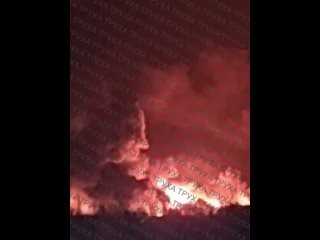 Под удар ВС РФ попала ТЭЦ на левом берегу Киева — в украинской столице горят несколько пожаров    Ночью Киев подвергся... (видео)