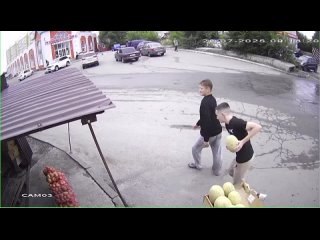 Отпустите ситуацию , пусть кушают на здоровье, конечно же это не дело , отвечать надо за свои поступки, но и жизнь... - Марина Чудинова-Соколова