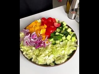 Салат с курочкой