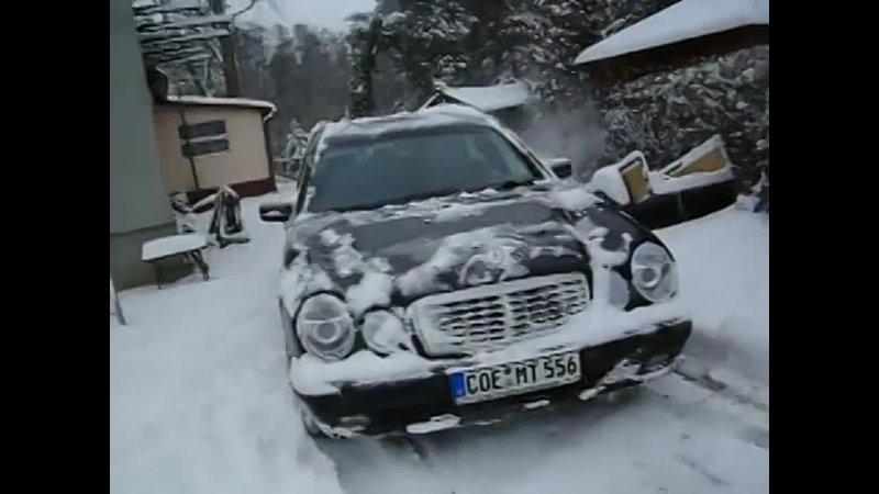 Mercedes Benz E290 TurboDiesel (W210) SNOW DRIFT