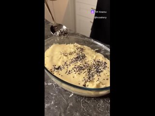 🥧Капустный пирог🥬 Кбжу на 100г: 139 5/3/23  Кефир 2,5% - 300мл Яйцо - 2шт Мука - 200г Разрыхлитель - 1ч.л Капуста -... (видео)