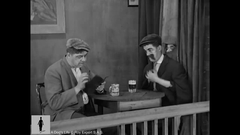 Charlie Chaplin - A Dogs Life - Hand Scene (Puppet Gag)