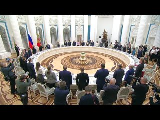 "Снижение рождаемости стало глобальным вызовом в современном мире. Россия в этом смысле, к сожалению, не исключение". ... (видео)