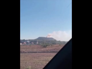 Выборы — это не праздник, это поле битвы. И каждая бюллетень — это оружие. Не отдавайте его врагу. Используйте его,... - Жаке Жаке