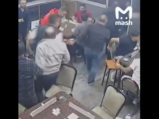 Российские туристы в Турции жалуются, что приложение с опозданием присылает уведомления о землетрясении.  По данным... (видео)