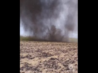 В Аксайском районе обезвредили авиационную бомбу со времён Великой Отечественной войны. Её нашли в поле рядом с хутором... (видео)