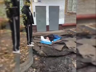 «Спящий протест» устроила уставшая от ночной стройки жительница московского Марфино