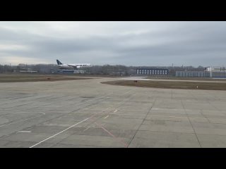 Второй импортозамещенный самолет МС-21 совершил первый полет в Иркутске    Лайнер МС-21 (ОАК Ростеха) оснащен серийными... (видео)