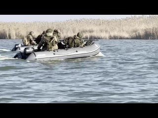 💪🇷🇺 ВС РФ ОСВОБОЖДАЮТ ХЕРСОН!    Уникальные кадры начала операции ВС РФ по освобождению Херсона    ▪Разведчики и... (видео)