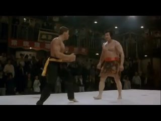 Bloodsport- Chong Li vs Fighter - Frank Dux vs Pumola