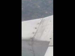 В Таиланде у Boeing в полёте разлетелись винты, пассажир предложил чинить изолентой  Во время рейса из Бангкока в... (видео)