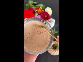 Шоколадно-кофейное суфле без вреда для фигуры  КБЖУ на 100 гр: 106/11.3/2.8/4.1  Ингредиенты: - мягкий творог 5% 180 гр... (видео)