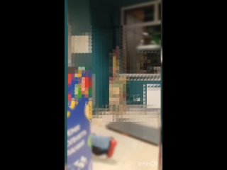 Во Всеволожске Ленинградской области полиция задержала подростков-налетчиков на продовольственные магазины.  26 октября... (видео)