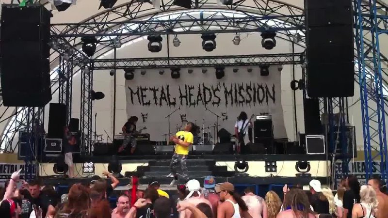 MHM 2012 Anal grind mosh