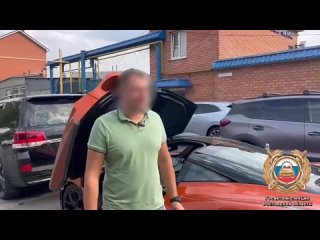 Ростовский водитель на McLaren попался на свои же записи в интернете. ГАИ увидела его ролик, где он ехал по автобусной... (видео)