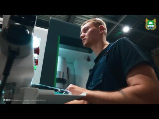 «Как только я попал на завод и начал работать руками, смотреть за работой станков и оборудования, я понял, что это... (видео)