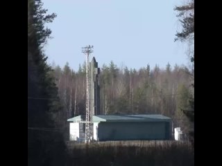 Стратегические ядерные силы России выполнили комплексную тренировку с запусками ракет с разных платформ. С космодрома... (видео)