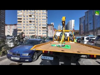 🚓 Во Владивостоке начала работу муниципальная служба эвакуаторов. Первые автомобили были отправлены на штрафстоянку с... (видео)
