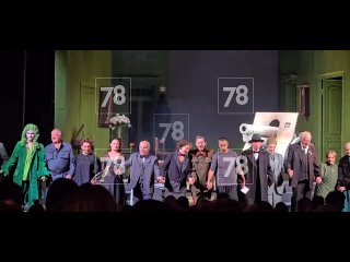 🎭 Михаил Боярский вышел на сцену Ленсовета впервые после операции  Артист сыграл Иосифа Сталина в спектакле... (видео)