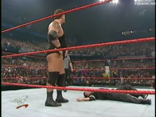 Shane McMahon vs. Big Show - Backlash 2001 (Last Man Standing)