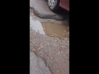 Это ямы по госту, или уже нет? Богатырский проспект, дом 53, корпус 3  Фото : Соседи спч (видео)