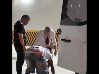 Ямаль посеял паспорт в Турции. Ох уж эти зумеры…  О потере сообщили турецкие СМИ. На кадрах видно Ламина, который... (видео)