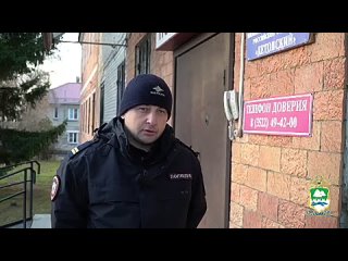 В Кетовском округе полицейский спас 10-летнего мальчика, провалившегося в болото  Ребёнок гулял вдоль реки и не... (видео)
