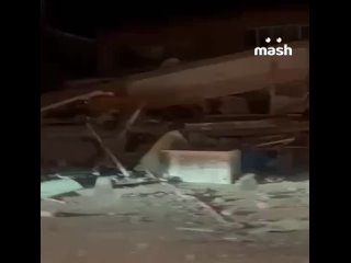 Российские туристы в Турции жалуются, что приложение с опозданием присылает уведомления о землетрясении.  По данным... (видео)