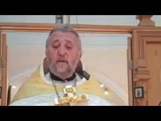 🤔 Не ходить в храм из-за дорогих тачек у священников — зашквар, объяснили в РПЦ.   Если ты не ходишь в храм, виноват... (видео)