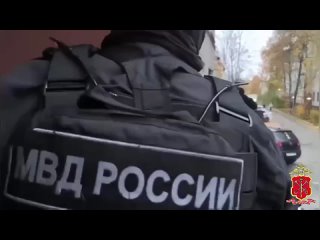 В Невском районе Петербурга пресечена деятельность организованной группы сотрудников жилищного агентства, похищавшей... (видео)