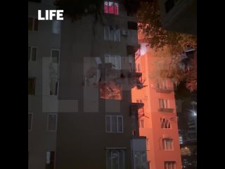 ⚡ Мощный взрыв прогремел в Центральном районе Сочи  ЧП случилось на улице Тимирязева. По предварительной информации, в... (видео)