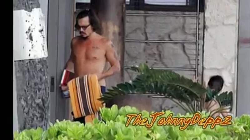 Johnny Depp and Vanessa Paradis in Hawaii With Kids Jack and Lily-Rose