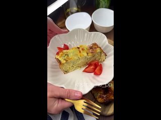 Ленивая ачма с творогом и сыром😋  Ингредиенты: - лаваш - 200 гр - творог - 180 гр - сыр - 150 гр - яйцо - 2 шт -... (видео)