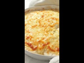 Мясо по - французски🥰  Ингредиенты: - мякоть говядины - 700 гр - соль - по вкусу - перец - по вкусу - картофель - 500... (видео)