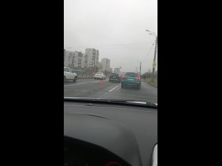 Дтп на Бухарестской улице, напротив 118к1 (видео)