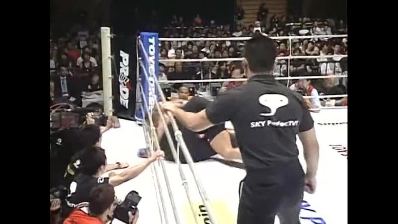 Paulo Cesar "Giant" Silva vs. Takashi Sugiura