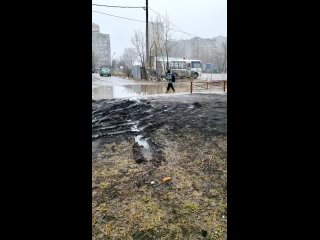 анонимно    Посмотрите на это видео!  Это не какой-то заброшенный участок, это наш двор в микрорайоне Мещерское Озеро!... (видео)