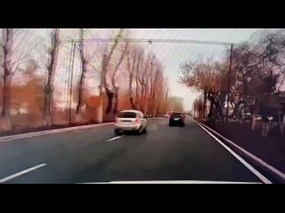 Рядом с аэропортом сбили женщину  Вчера утром на улице Гагарина произошел наезд на пешехода.  Водитель, 1999 года... (видео)