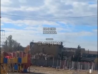 🚑 Украинские террористы ударили по поселку Маслова Пристань, ранены 10 мирных жителей, в том числе двое детей    Об... (видео)