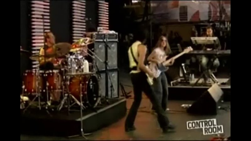 Crossroads Guitar Festival 2007 - Jeff Beck (Vinnie Colaiuta (drums) + Tal Wilke