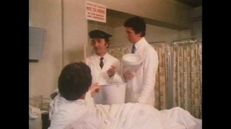 КАК ДЕЛА СЕСТРА !  / What's Up Nurse!. (1978) 16+