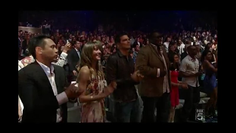 Diddy Dirty Money - Hello Good Morning (Teen Choice Awards 2010)