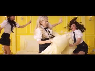 Mika Newton - Don't Dumb Me Down (360p)