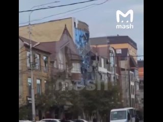 Украиские дроны атаковали Махачкалу.  По информации Mash, утром над городом заметили два беспилотника — один из них... (видео)